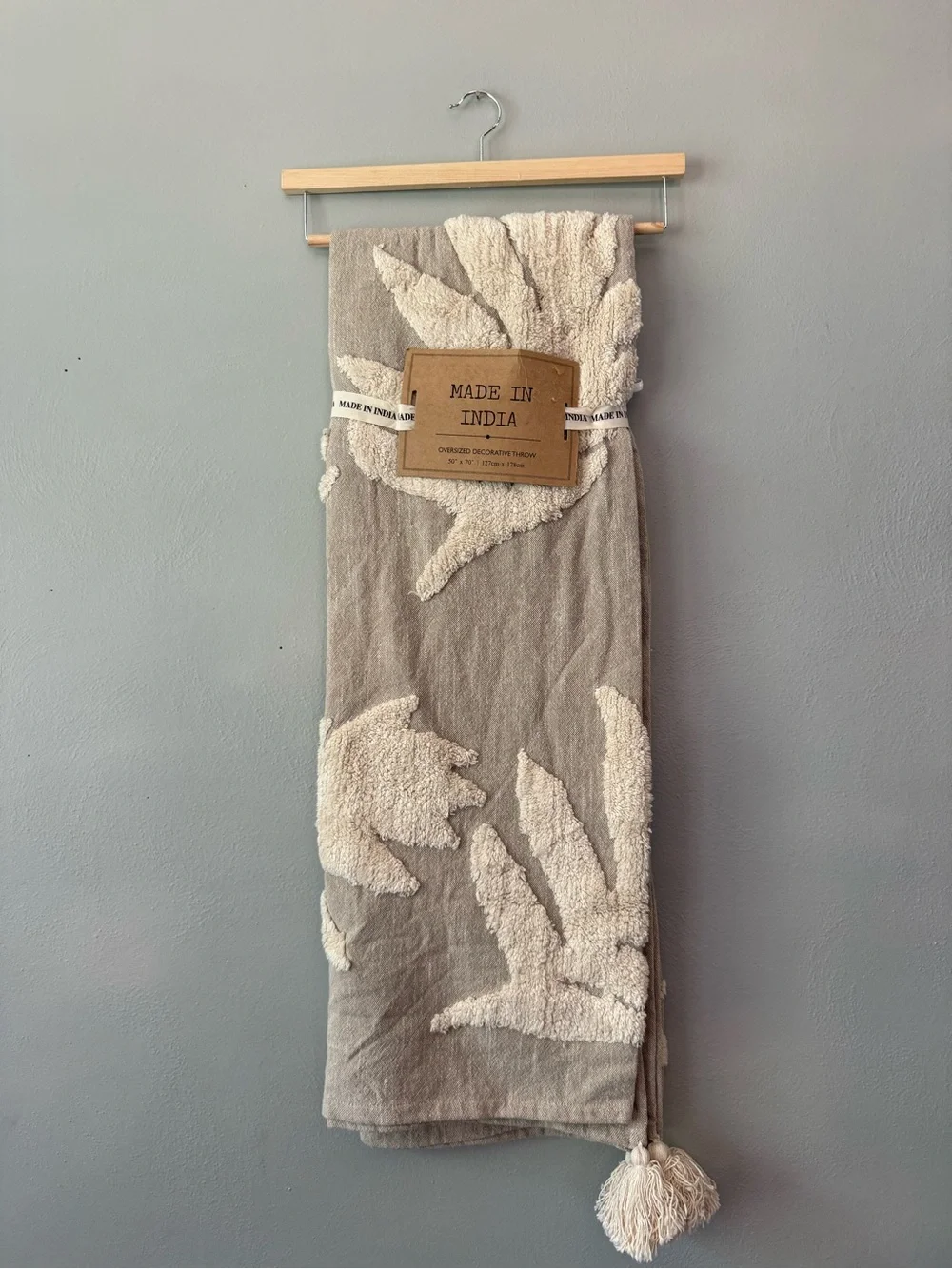 Made in India Cream & Taupe Oversized Decorative Throw 50x70